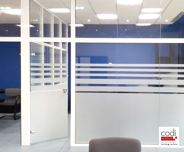 Instalación de mamparas CODI
