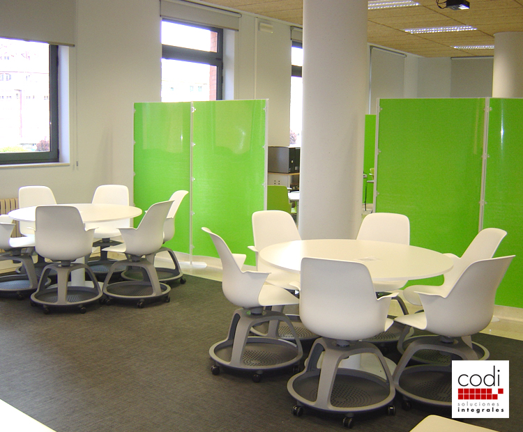 Instalación Club de las Lenguas Universidad Oviedo CODI