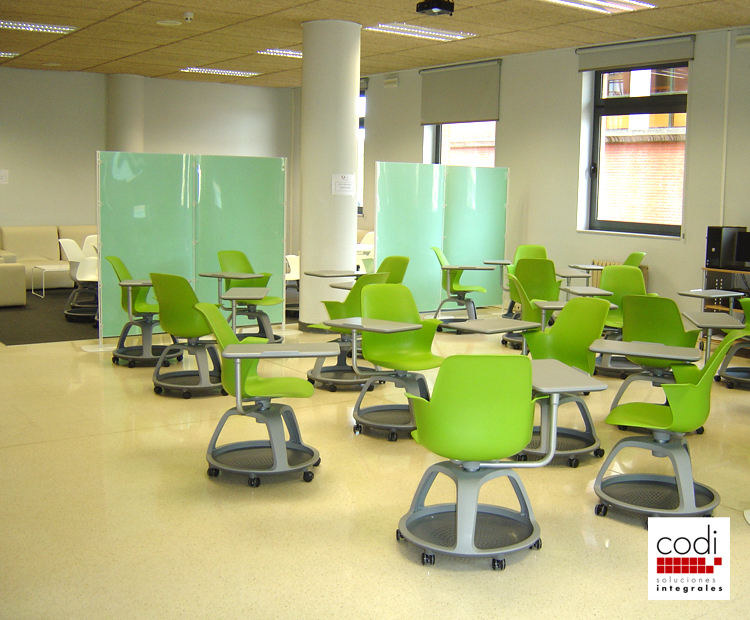 Instalación Club de las Lenguas Universidad Oviedo CODI