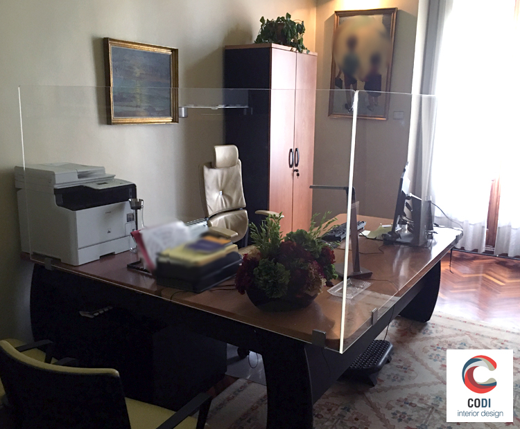 Mampara oficina protección COVID